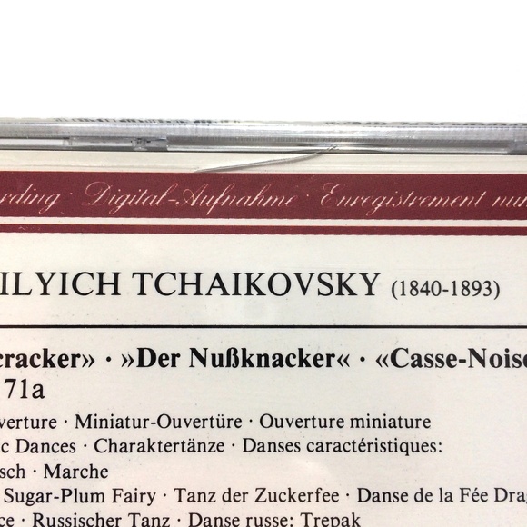 🦋 Nutcracker Suite and Serenade for Strings by Tchaikovsky CD - Picture 3 of 4